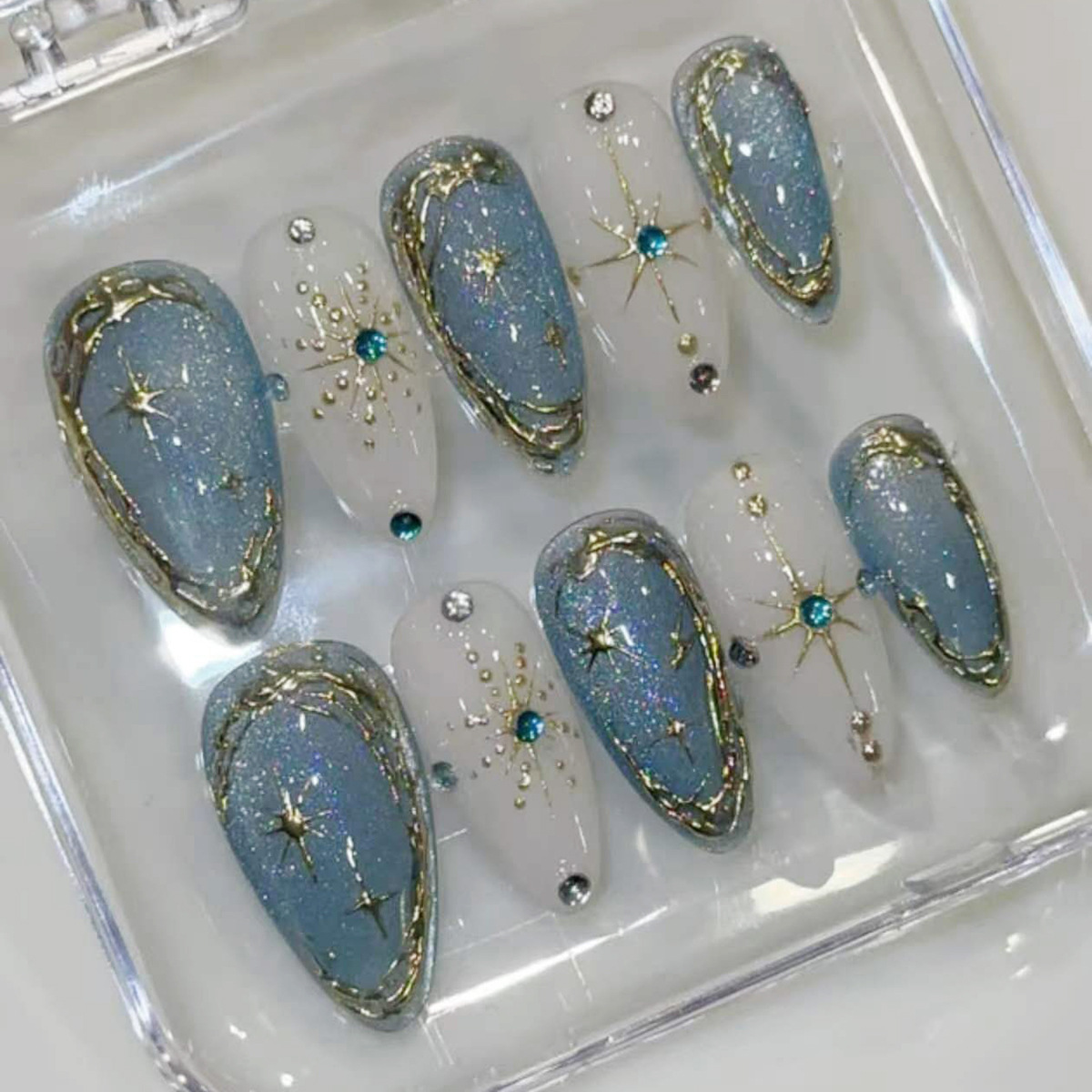 Nail Art Y2K - 24 قطعة من أظافر صناعية لاصقة