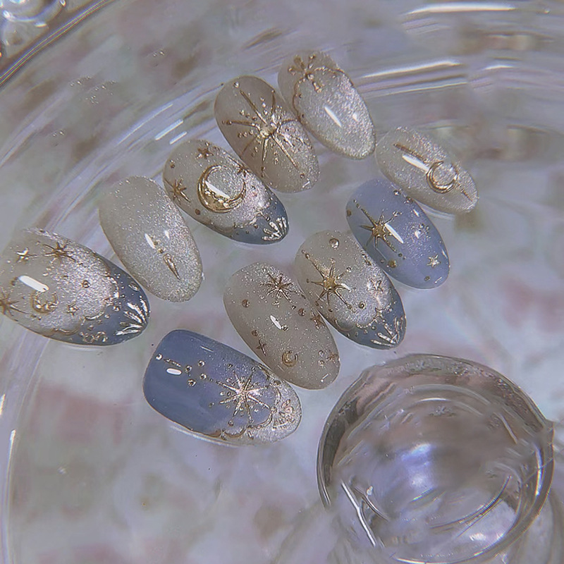 24 قطعة من أظافر صناعية لاصقة  - مراجعة Nail Art Y2K وسعره