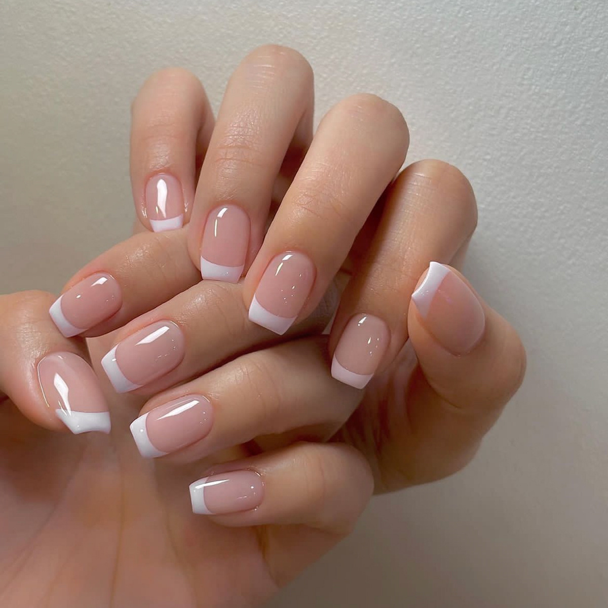 24 قطعة/مجموعة أظافر صناعية قص - مراجعة Nail Art Y2K وسعره